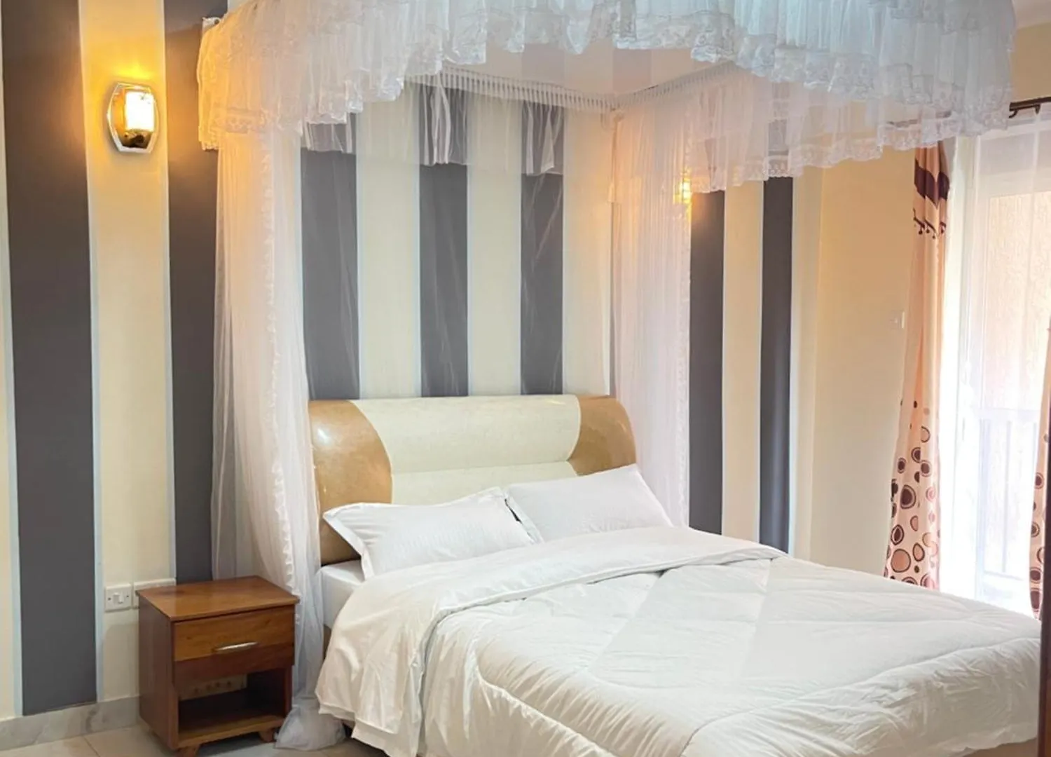 Laven M1 Apartment Kampala 0*,